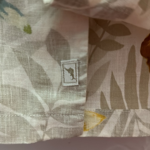 Tommy Bahama - Picture 10 of 11